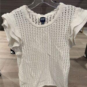 White shirt sleeve crochet sweater
